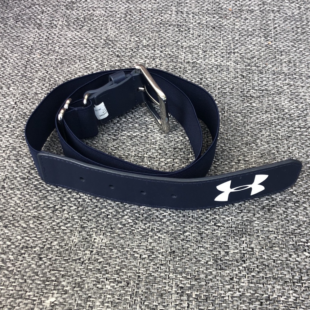 Under Armor baseball belt